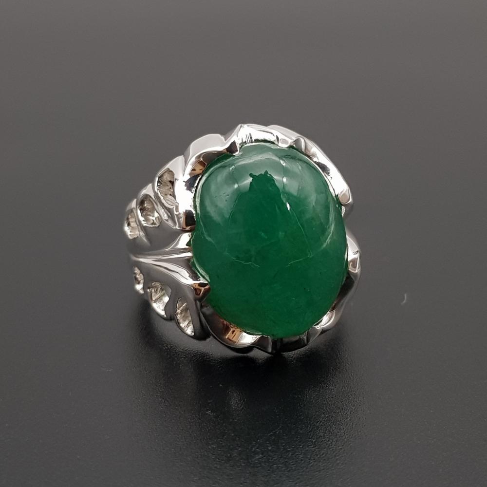 خاتم زمرد طبيعي بشهادة مختبرات MT فضة عيار 925