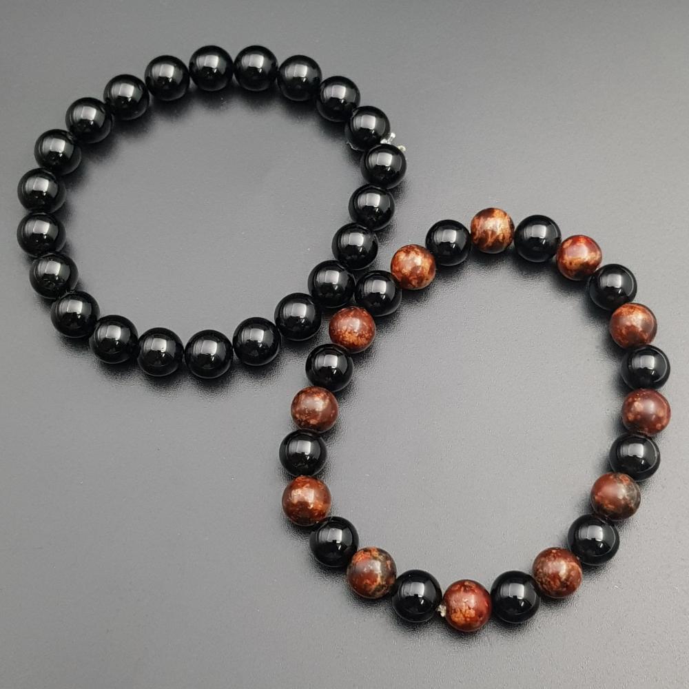 اساور احجار اونكس