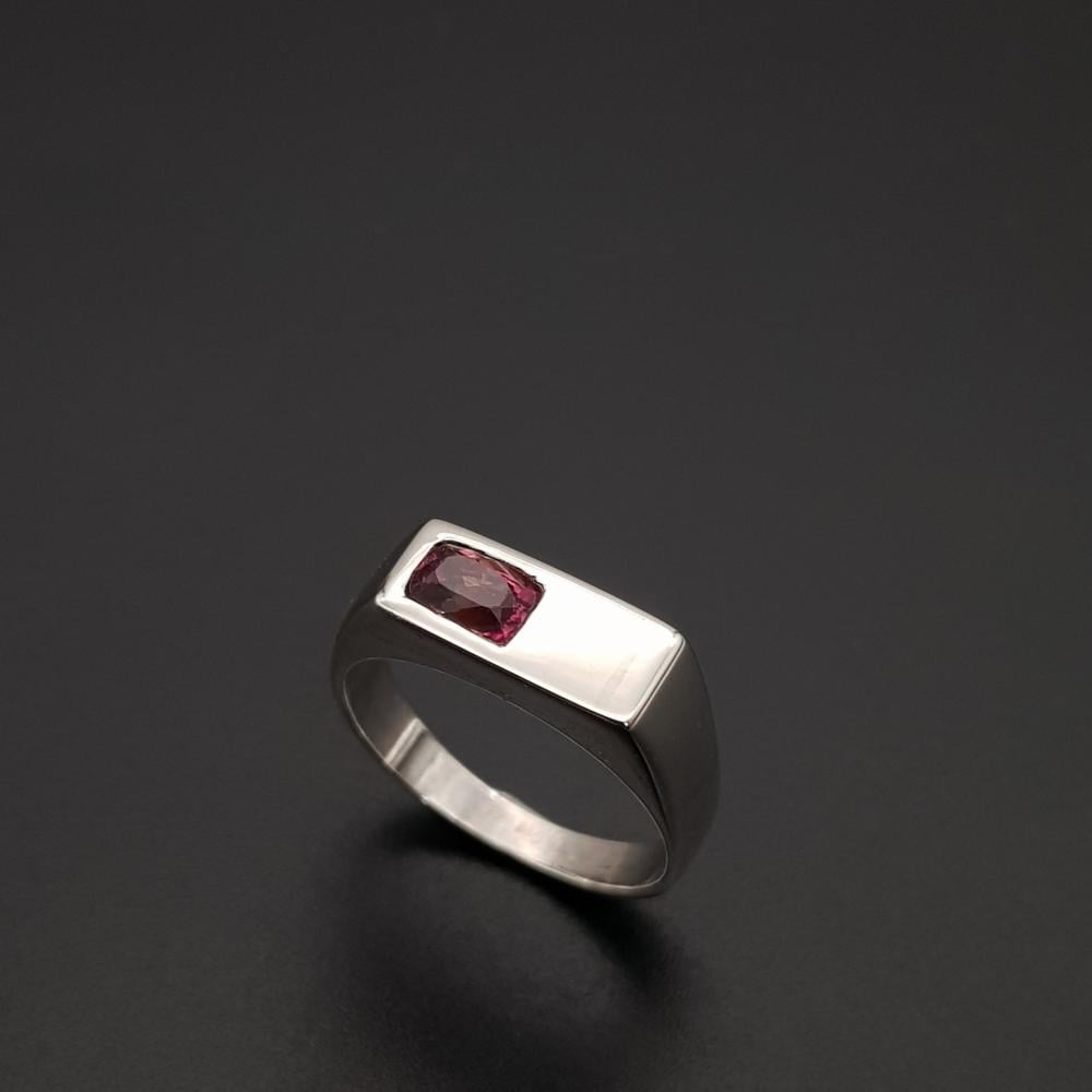 خاتم حجر التورمالين الطبيعي فضة عيار 925